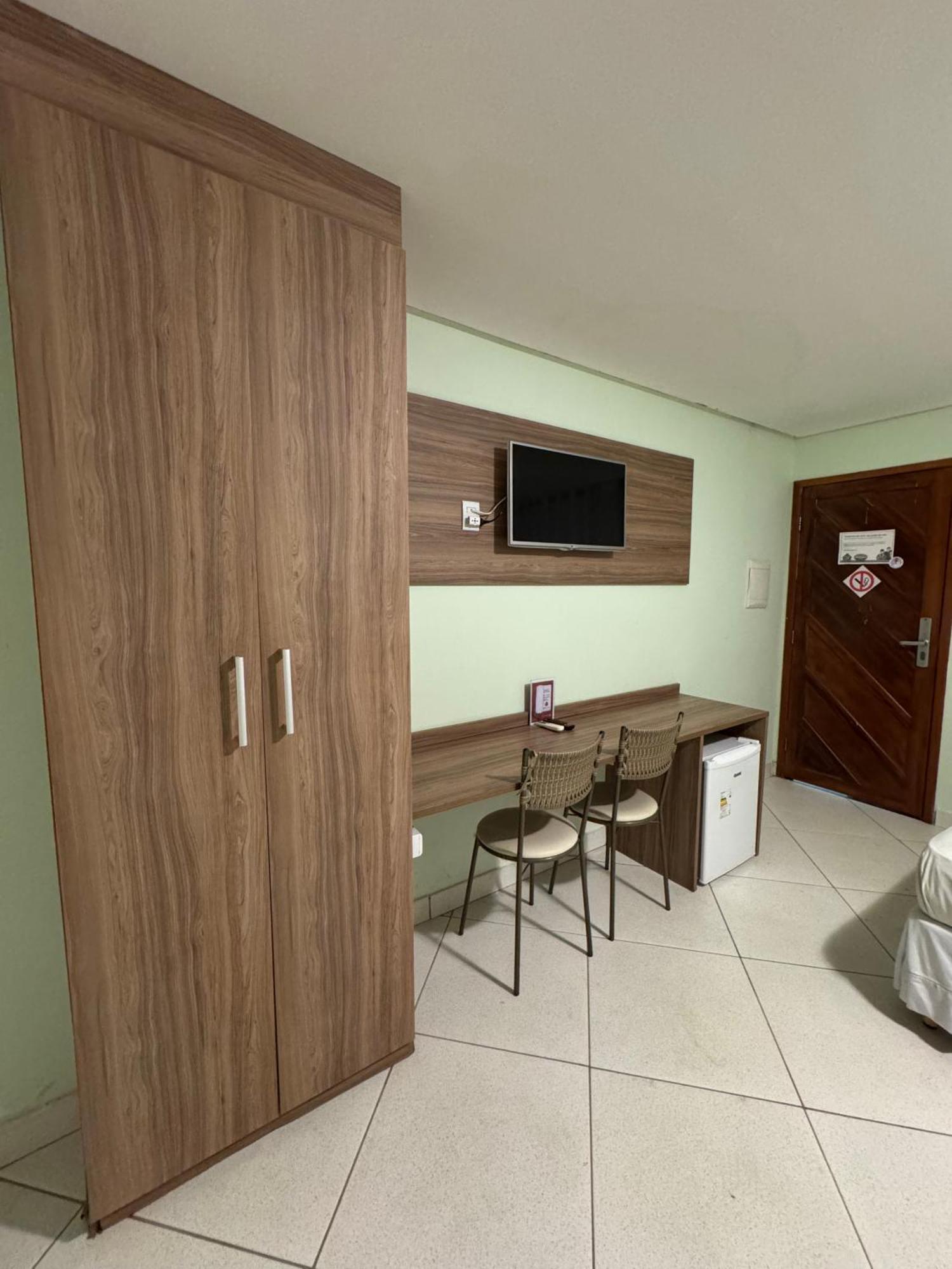 Domus Hotel Cidade Nobre 이파칭가 외부 사진